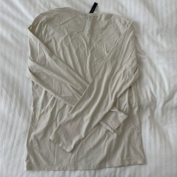 lululemon athletica Men's Long Sleeve Shirt in Cream - Picture 3 of 5